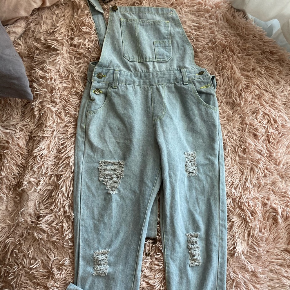 CUTE OVERALLS